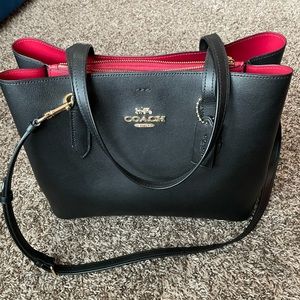 COACH Avenue Carryall purse